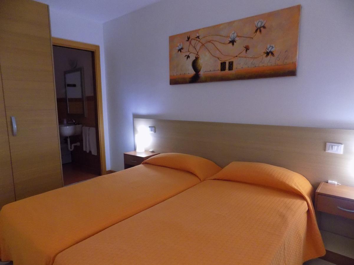 Hotel Residence Sole Fontanafredda Dış mekan fotoğraf