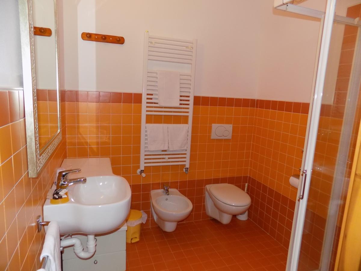 Hotel Residence Sole Fontanafredda Dış mekan fotoğraf