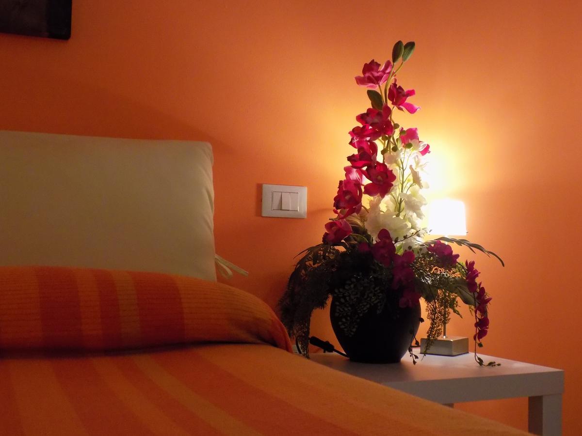 Hotel Residence Sole Fontanafredda Dış mekan fotoğraf
